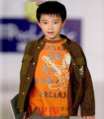 �ɿ��m��ͯ�b�r(sh��)�к�Ʒ�|(zh��)