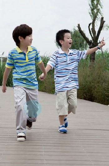 NEEZA��(l��)����ͯ�L(zh��ng)ѝ