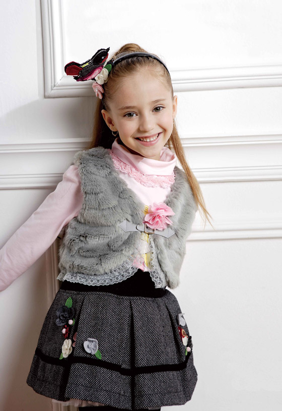 �U�P�㘷(l��)���ɐ�(��i)Ůͯ���