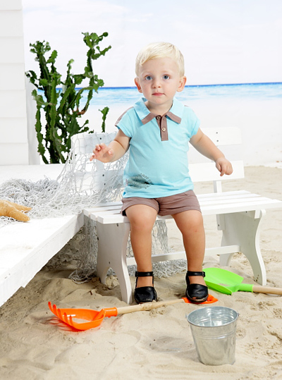 ���r��ͯ�b�\��ɫ