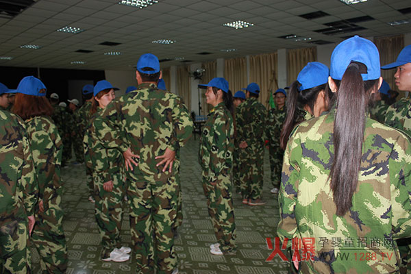 ���w����ի@�����ի@�г��L