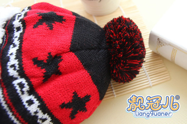 �n�ڃ����׃��ӽq��ů�o(h��)��ñ�Ӽ�(x��)��(ji��)չʾ