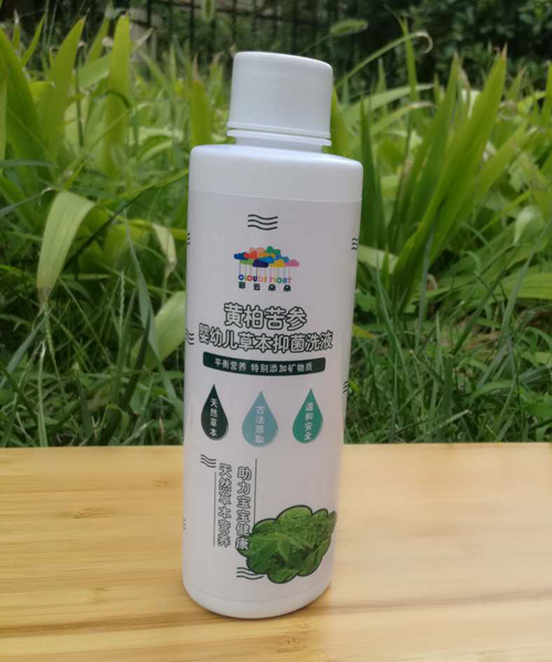 彩云朵朵黃柏苦參嬰幼兒草本抑菌洗液.jpg 彩云朵朵黃柏苦參嬰幼兒草本抑菌洗液.jpg