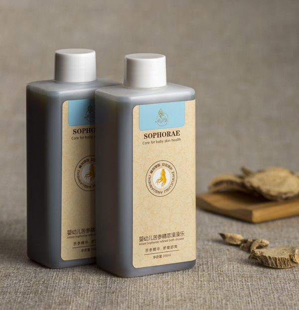 小貝樂嬰幼兒苦參精萃澡澡樂.jpg 小貝樂嬰幼兒苦參精萃澡澡樂.jpg