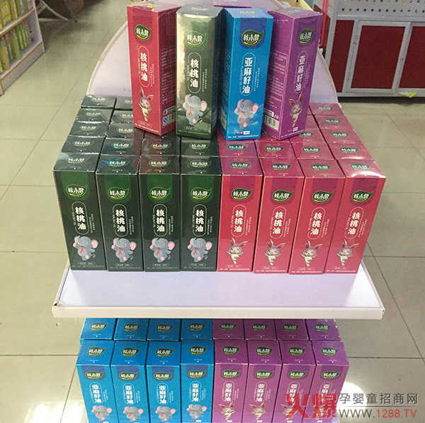 ��ľ�����҂�ֻ�����������I(y��ng)�B(y��ng)��ĸ��a(ch��n)Ʒ