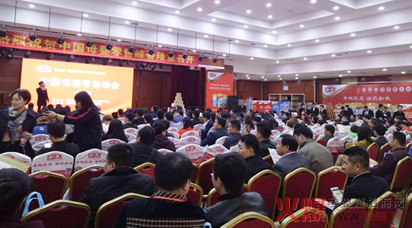 ԭ���B(t��i)����Ȼ�����۰��m����ѝ���ࡶĸ�����۷��(hu��)������վ���Ì�(sh��)����������ĸ��������