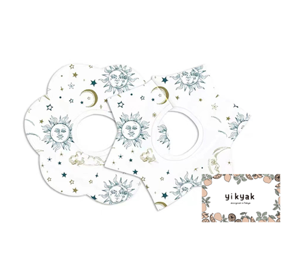 yikyak微笑圍嘴(2件裝) 擁抱太陽(yáng)的月亮.jpg