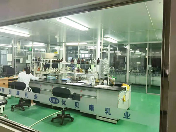 探訪每嘉工廠之旅 見證高品質(zhì)奶粉的誕生2.jpg