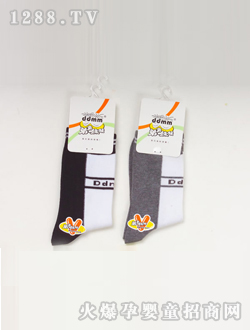 �ܵ����úڰ�ɫͯ�m