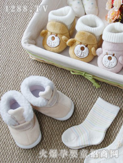 �(y��ng)����냺Ь�m