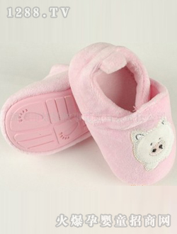 ��ɫ�냺��ů�W��Ь