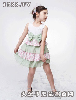 С�����2010����ϵ��һ�����Y��~ȹ