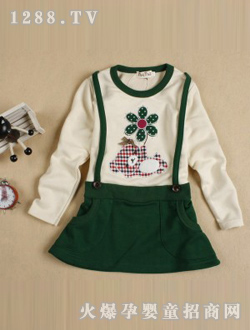 ����ͯԒ�ݺ�ɫ�ﶬȹ