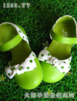 ���Ͳ��GɫŮͯЬ