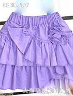 ����С����ɫ���ȹ