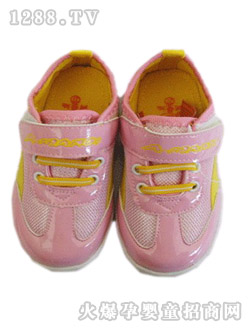 С���÷ۼt�W��Ь