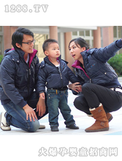 �۞���ɫ�H����q��