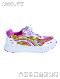 С����(d��ng)��Ůͯ�\��Ь