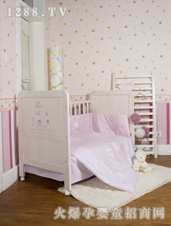 ؐ�������к��(y��ng)���ɫ�냺��