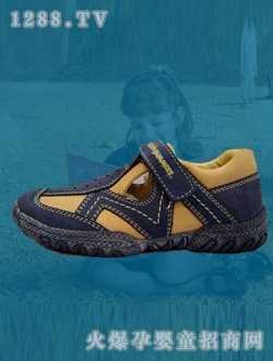 ������ɫ��ͯ���eЬ