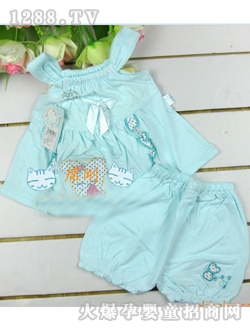 С��̖��ɫ�냺���b