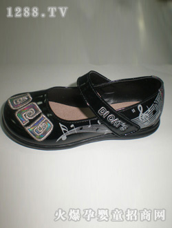 ��؈֮��(m��ng)��ɫŮͯƤЬ