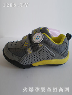 ��؈֮����ɫ�\(y��n)��Ь