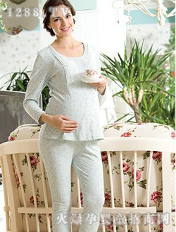 �Є�����ɫ�ЋD��(n��i)��