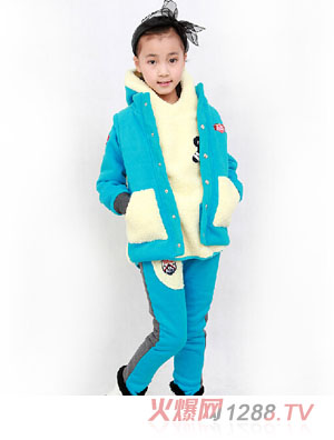 �ڴ��܃�ͯ���e�������b���b���{(l��n)ɫ