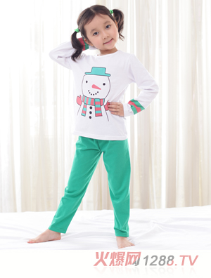 ���\(y��n)������ͯ��(n��i)��ѩ��