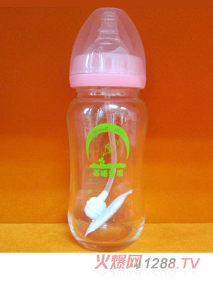 �粸����8�����ڻ��ο�ˤ�������Ԅ����ܲ�����ƿ