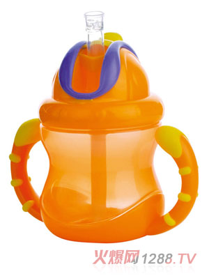 功夫?qū)氊恲inge學(xué)習(xí)水杯